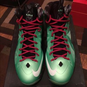 Nike Lebron X Jade